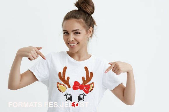 Christmas Deer Face: A Charming Embroidery Design